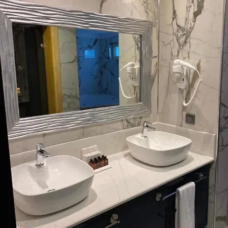 Premium Luxe Kemer Ultra премиум вилла на берегу моря